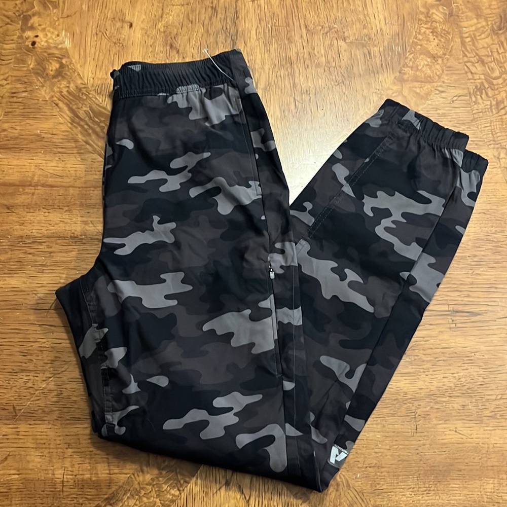 NWOT Eddie Bauer size 6 Tall Guide Jogger Pants